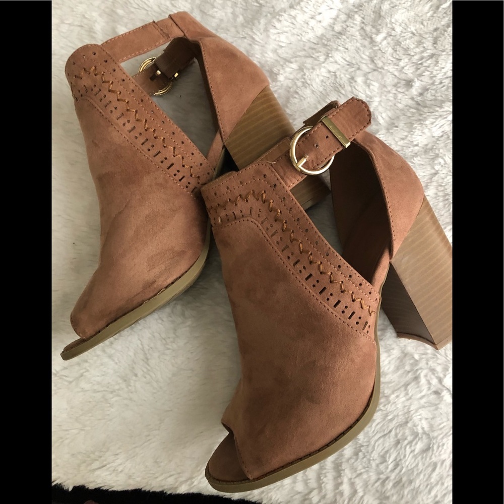 Qupid Peep Toe Shoetie Bootie